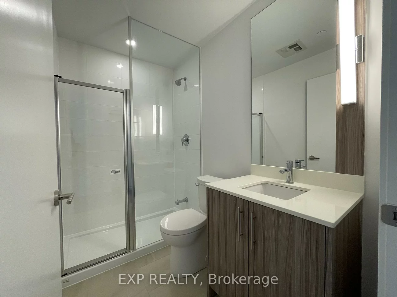 215, Veterans, Northwest Brampton, Brampton