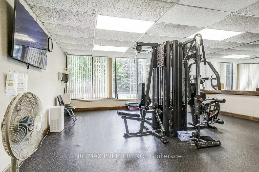 24, Hanover, Queen Street Corridor, Brampton