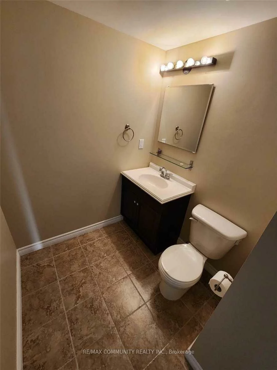 26, Hanover, Queen Street Corridor, Brampton