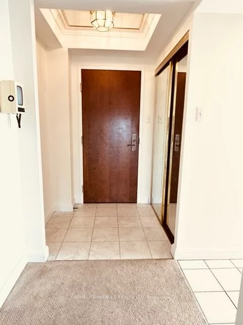 22, Hanover, Queen Street Corridor, Brampton