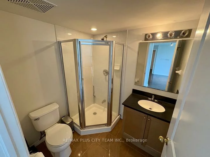 9, George, Downtown Brampton, Brampton
