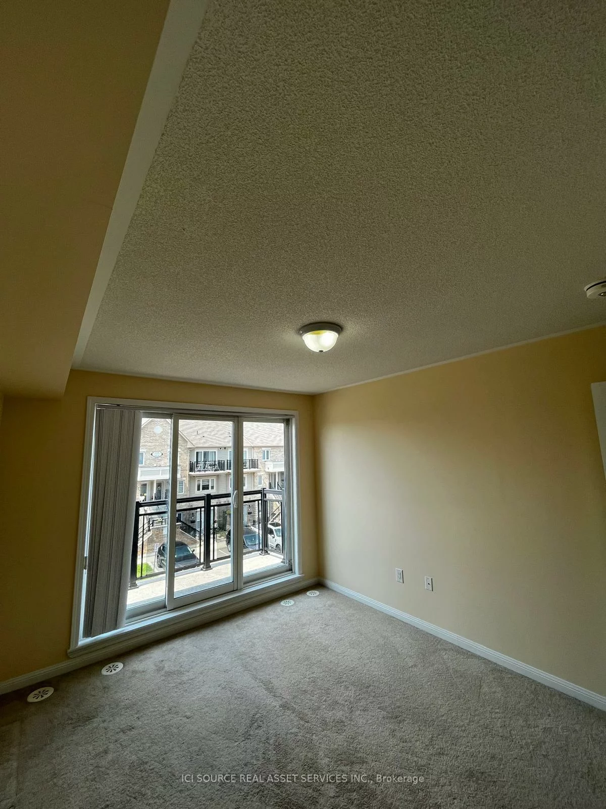 250, Sunny Meadow, Sandringham-Wellington, Brampton