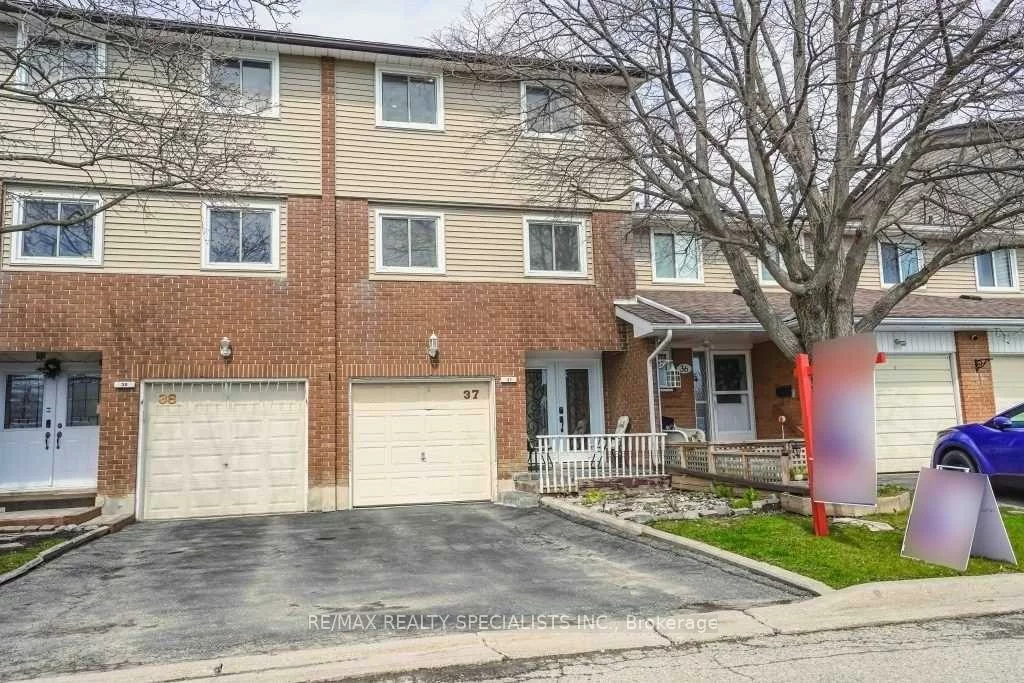 37, Carisbrooke, Central Park, Brampton