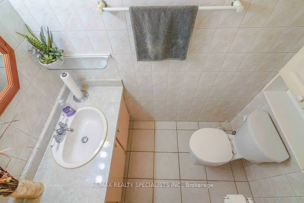 37, Carisbrooke, Central Park, Brampton
