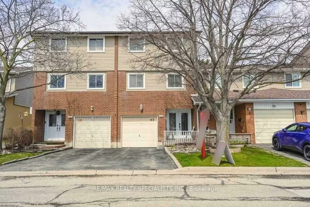 37, Carisbrooke, Central Park, Brampton