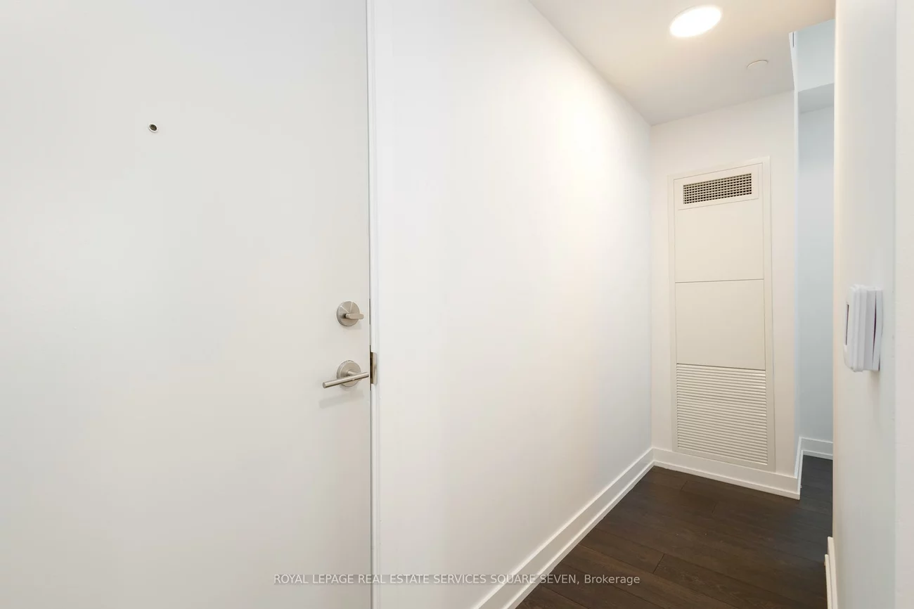 215, Veterans, Northwest Brampton, Brampton