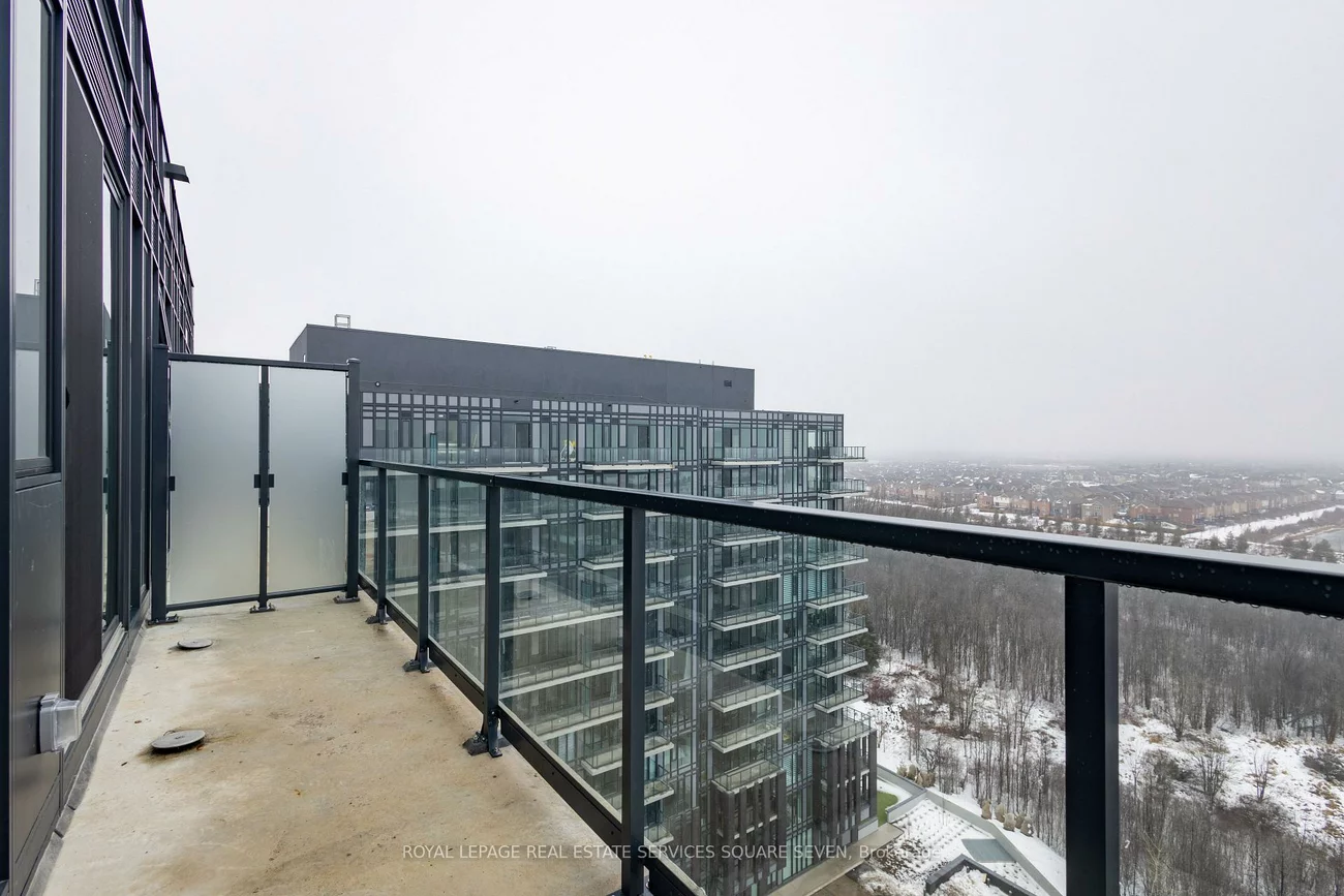 215, Veterans, Northwest Brampton, Brampton