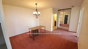 12, Laurelcrest, Queen Street Corridor, Brampton