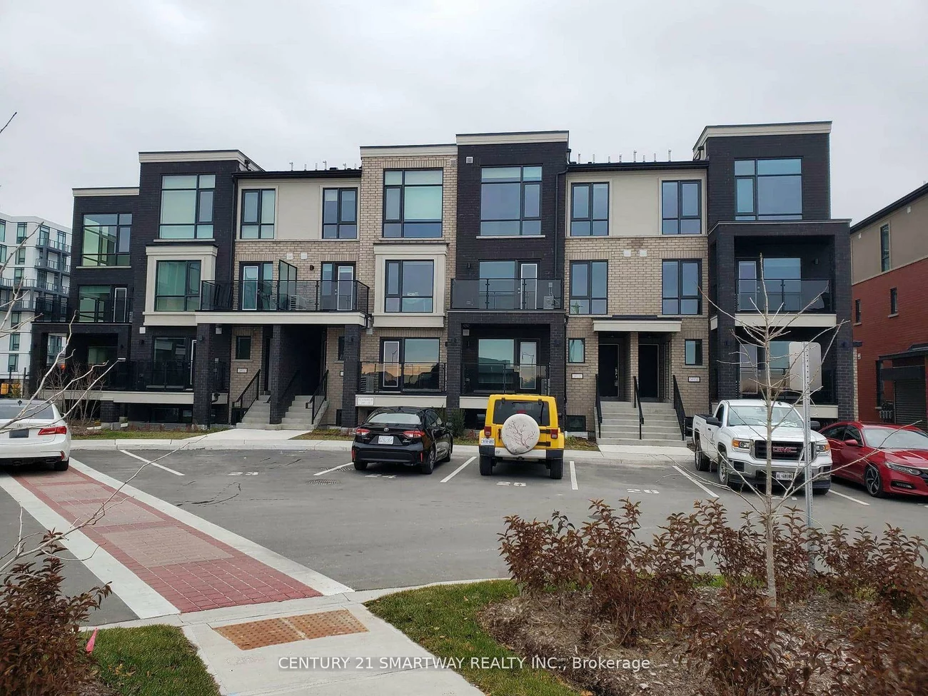 185, Veterans, Northwest Brampton, Brampton