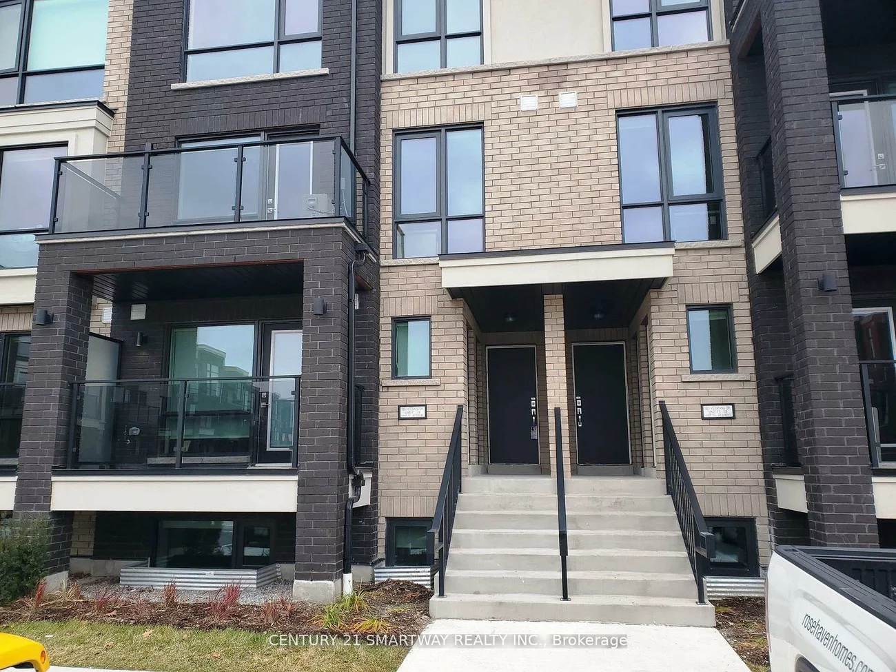 185, Veterans, Northwest Brampton, Brampton