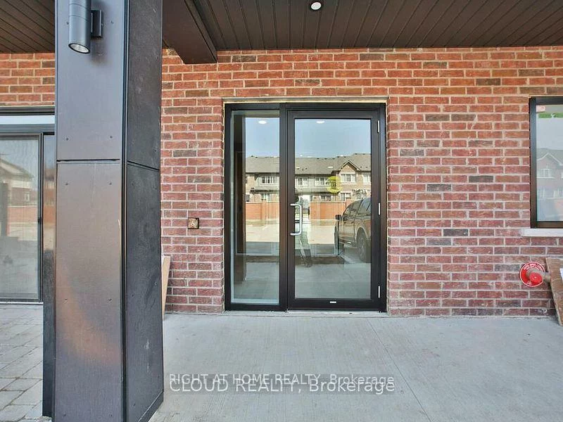 58, SKY HARBOUR, Bram West, Brampton