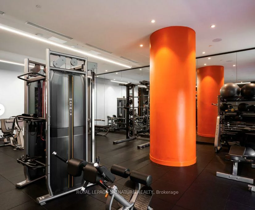 40, Lagerfeld, Northwest Brampton, Brampton