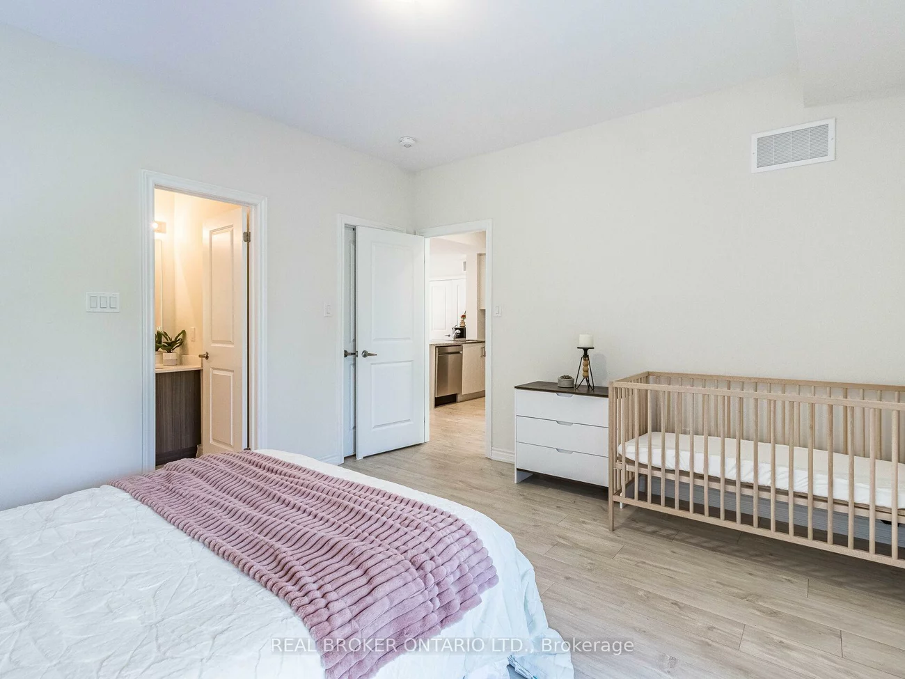45, Knotsberry, Bram West, Brampton