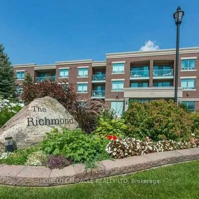 55, Via Rosedale, Sandringham-Wellington, Brampton