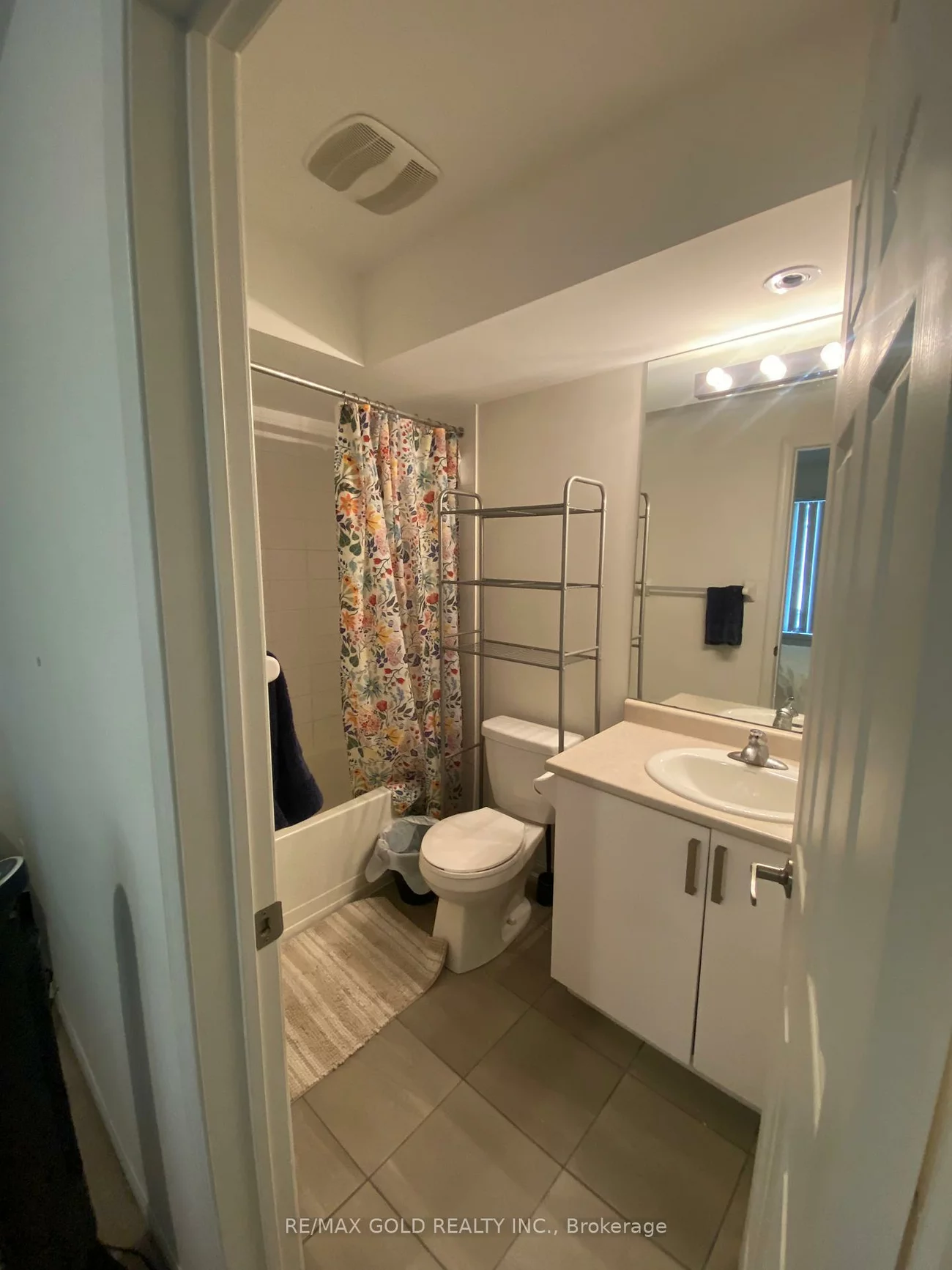 1, Beckenrose, Bram West, Brampton