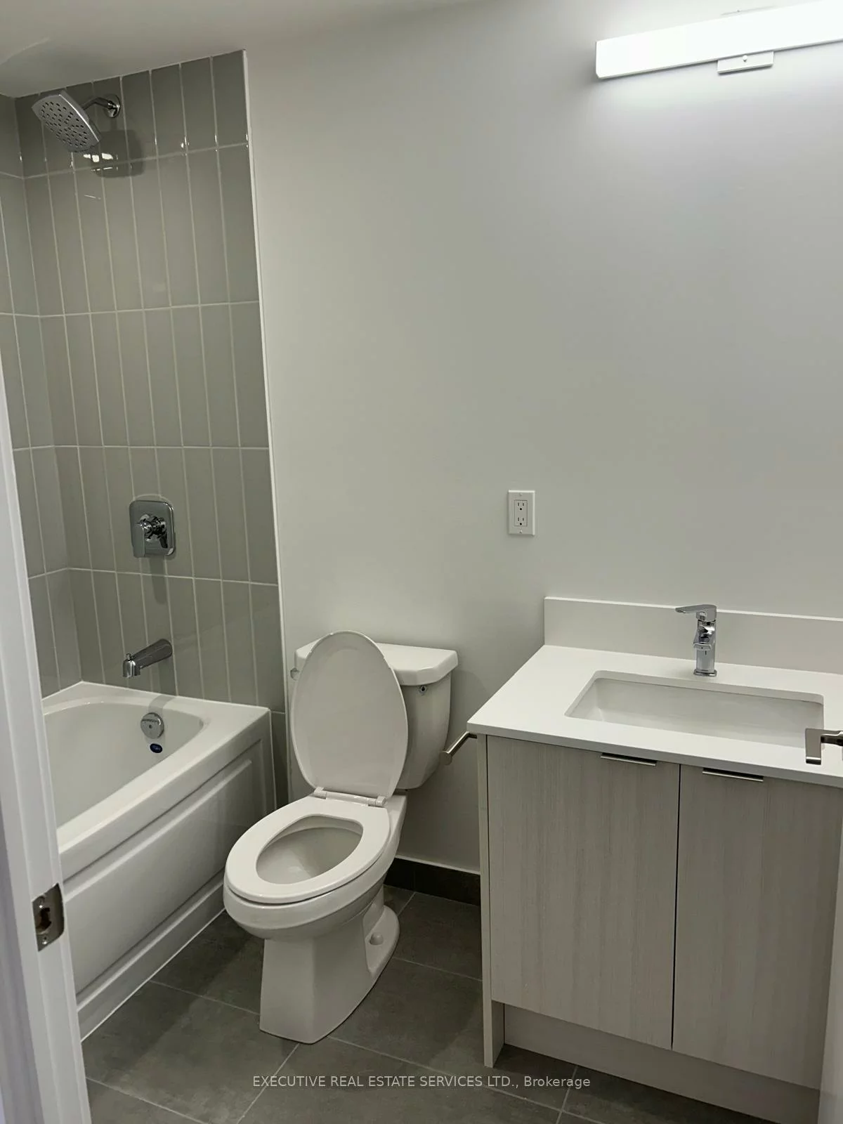 225, Malta, Fletcher's Creek South, Brampton