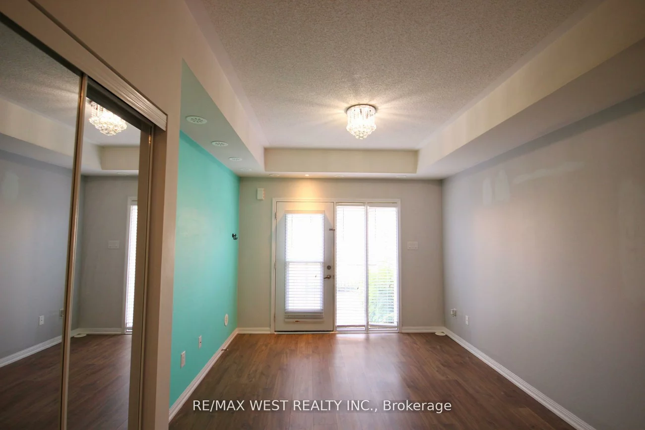 250, Sunny Meadow, Sandringham-Wellington, Brampton