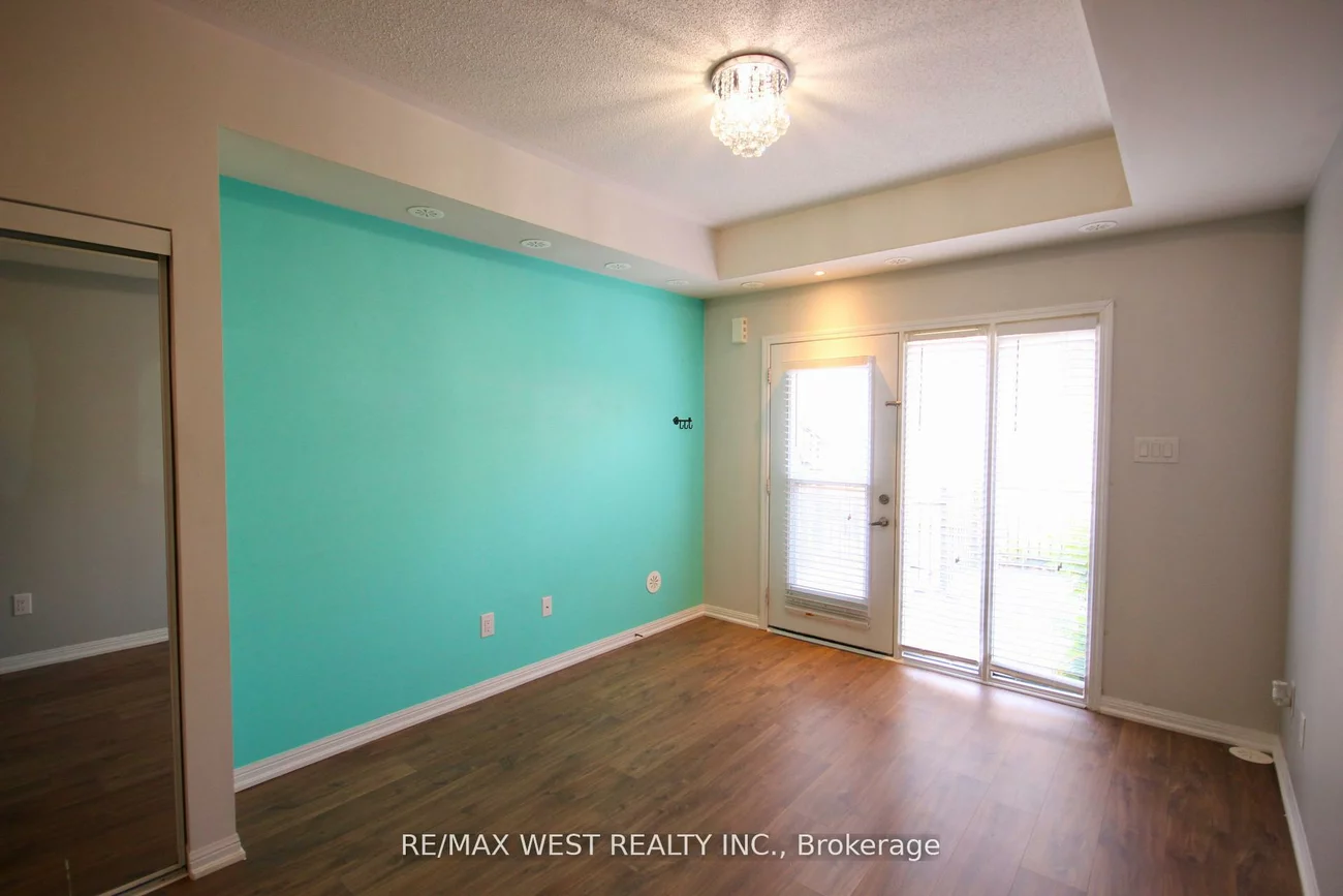 250, Sunny Meadow, Sandringham-Wellington, Brampton