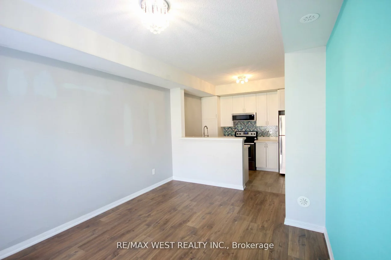 250, Sunny Meadow, Sandringham-Wellington, Brampton