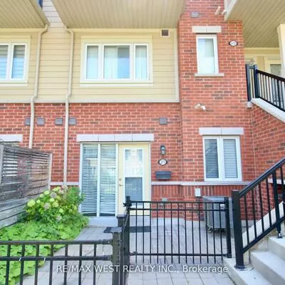 250, Sunny Meadow, Sandringham-Wellington, Brampton