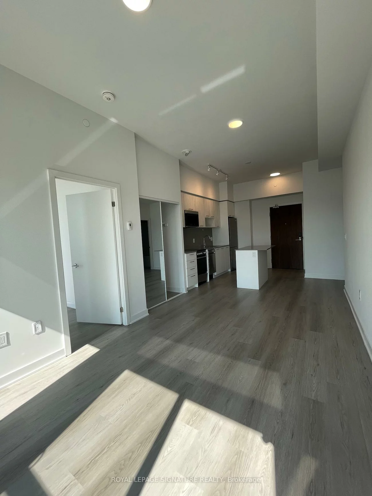 40, Lagerfeld, Northwest Brampton, Brampton