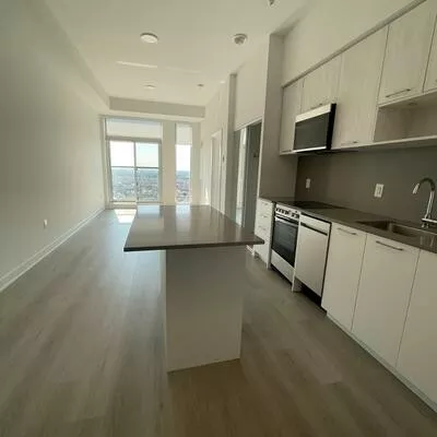 40, Lagerfeld, Northwest Brampton, Brampton