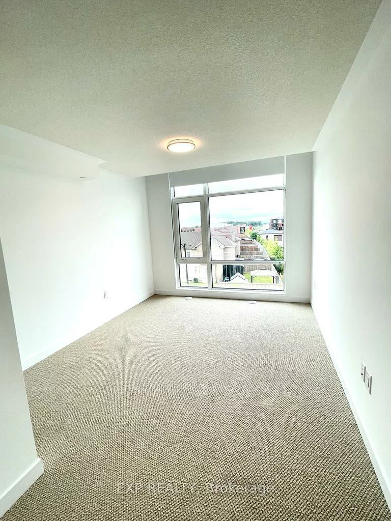 165, Veterans, Northwest Brampton, Brampton