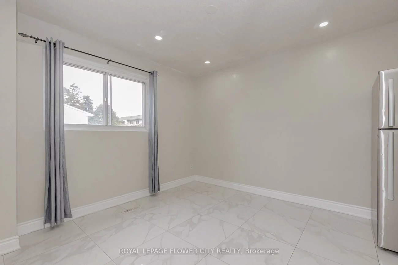 47, Franklin, Bramalea West Industrial, Brampton