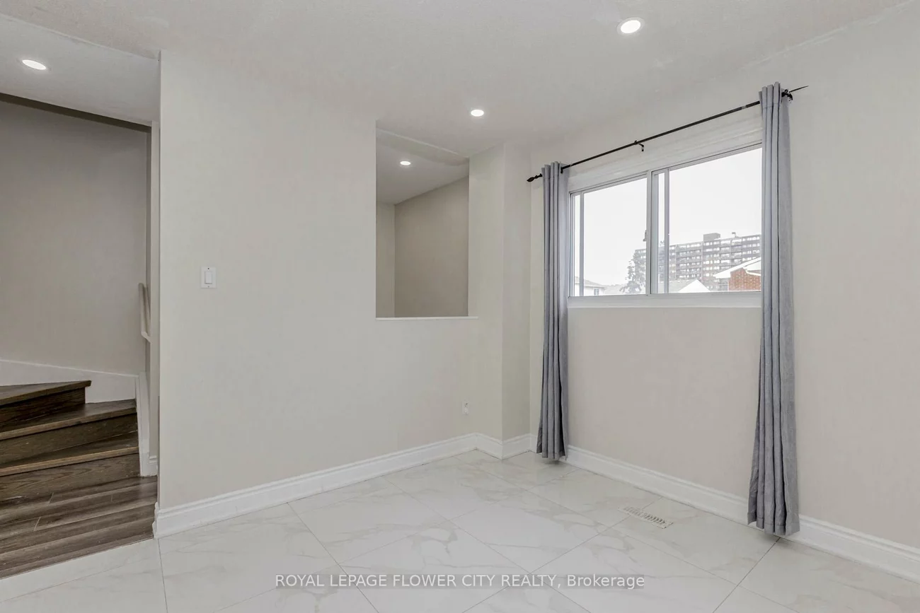 47, Franklin, Bramalea West Industrial, Brampton