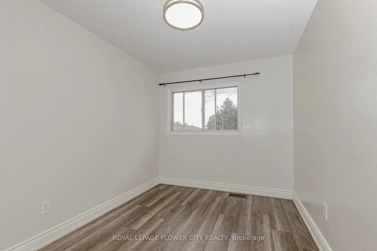 47, Franklin, Bramalea West Industrial, Brampton