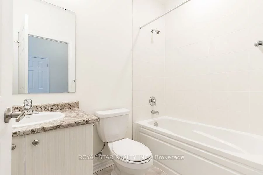 200, Lagerfeld, Northwest Brampton, Brampton
