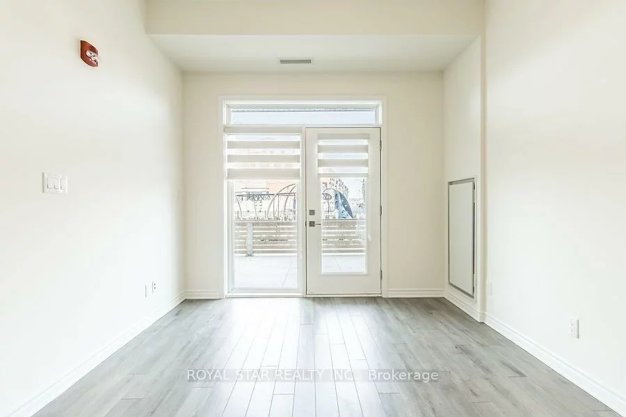 200, Lagerfeld, Northwest Brampton, Brampton