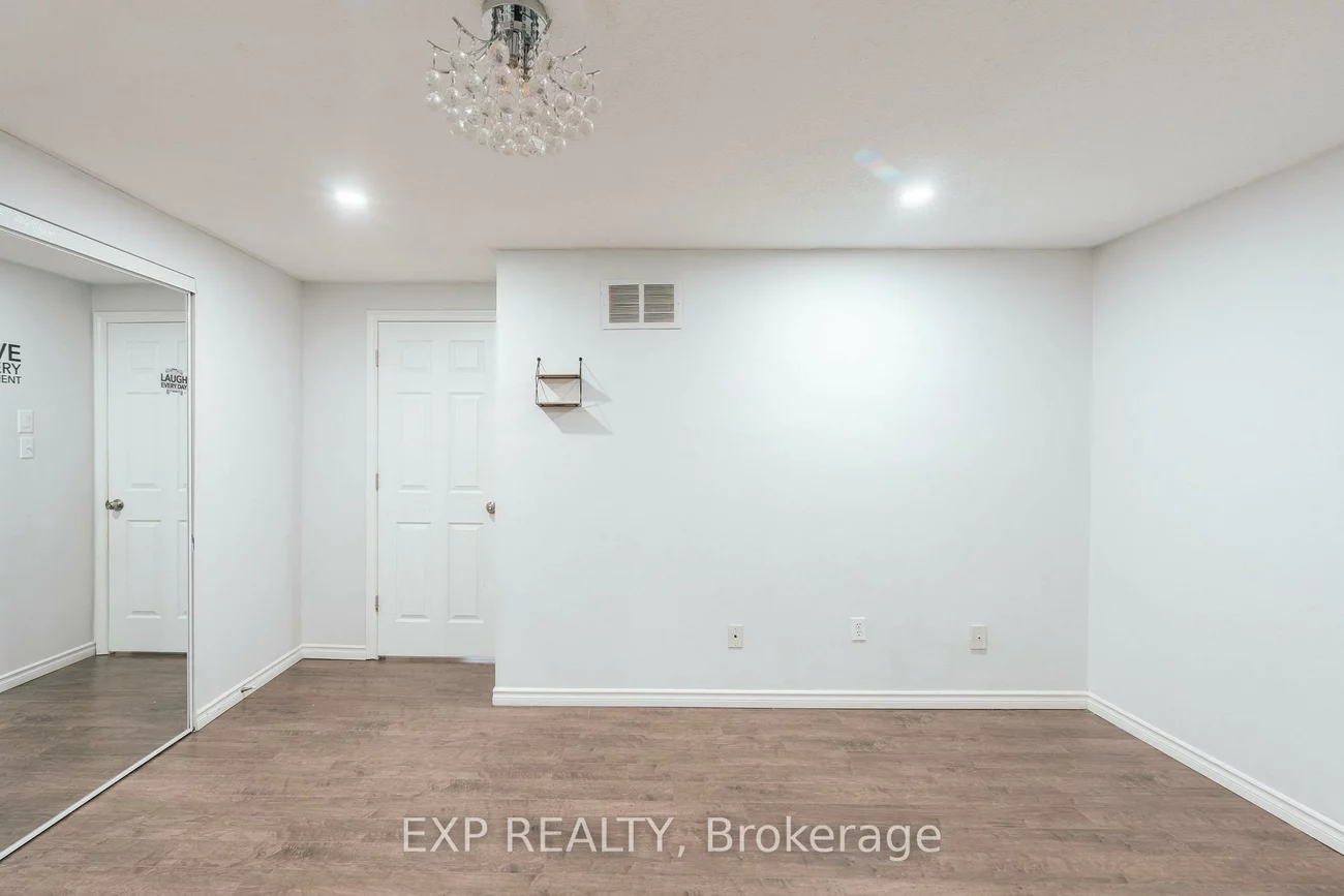 399, Vodden, Madoc, Brampton