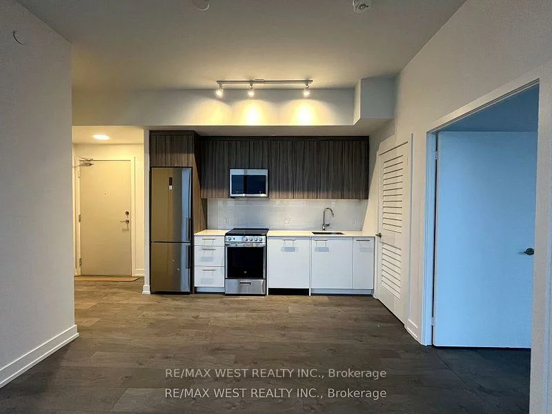 225, Veterans, Northwest Brampton, Brampton