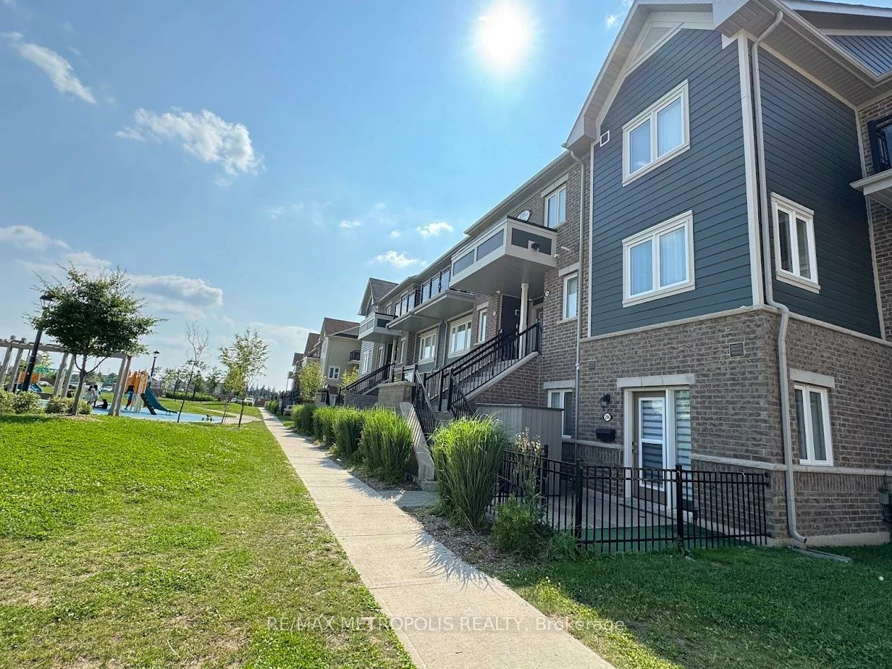 250, Sunny Meadow, Sandringham-Wellington, Brampton