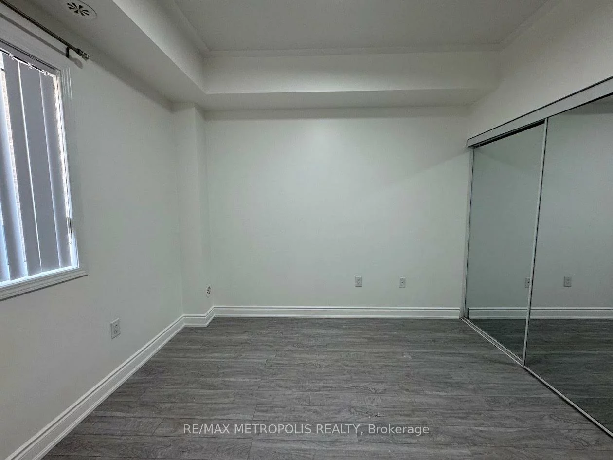 250, Sunny Meadow, Sandringham-Wellington, Brampton