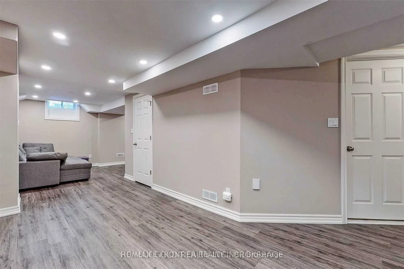 9, Lancewood, Queen Street Corridor, Brampton