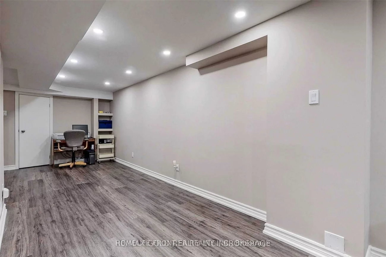 9, Lancewood, Queen Street Corridor, Brampton