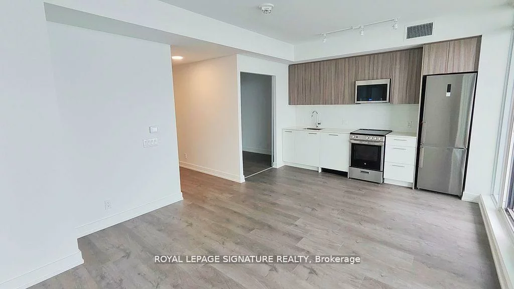225, Veterans, Northwest Brampton, Brampton