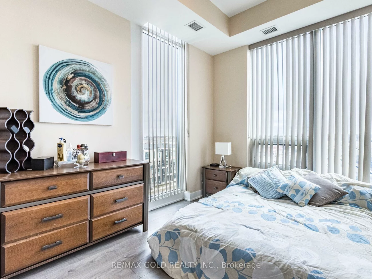 180, Veterans, Northwest Brampton, Brampton