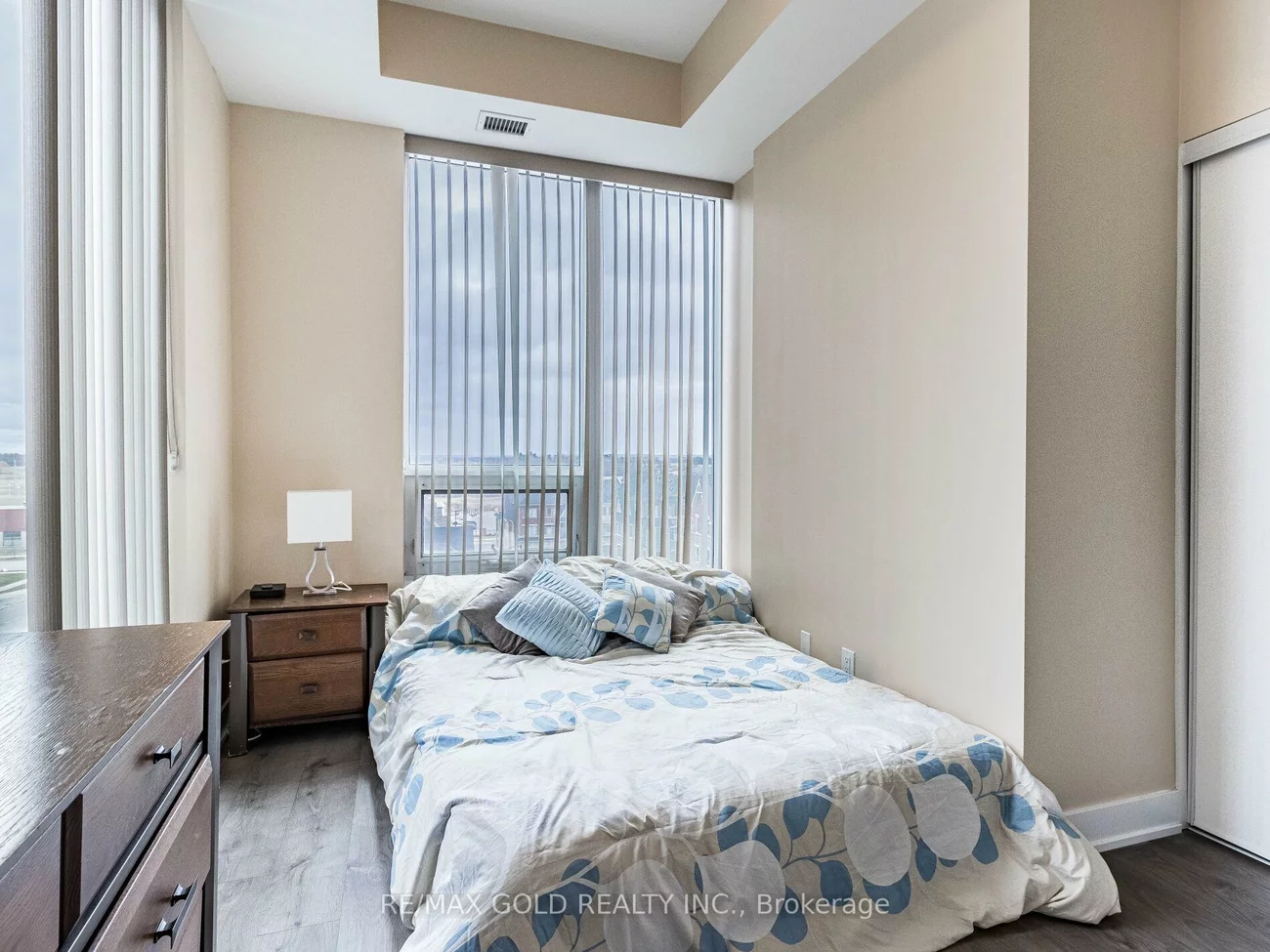 180, Veterans, Northwest Brampton, Brampton