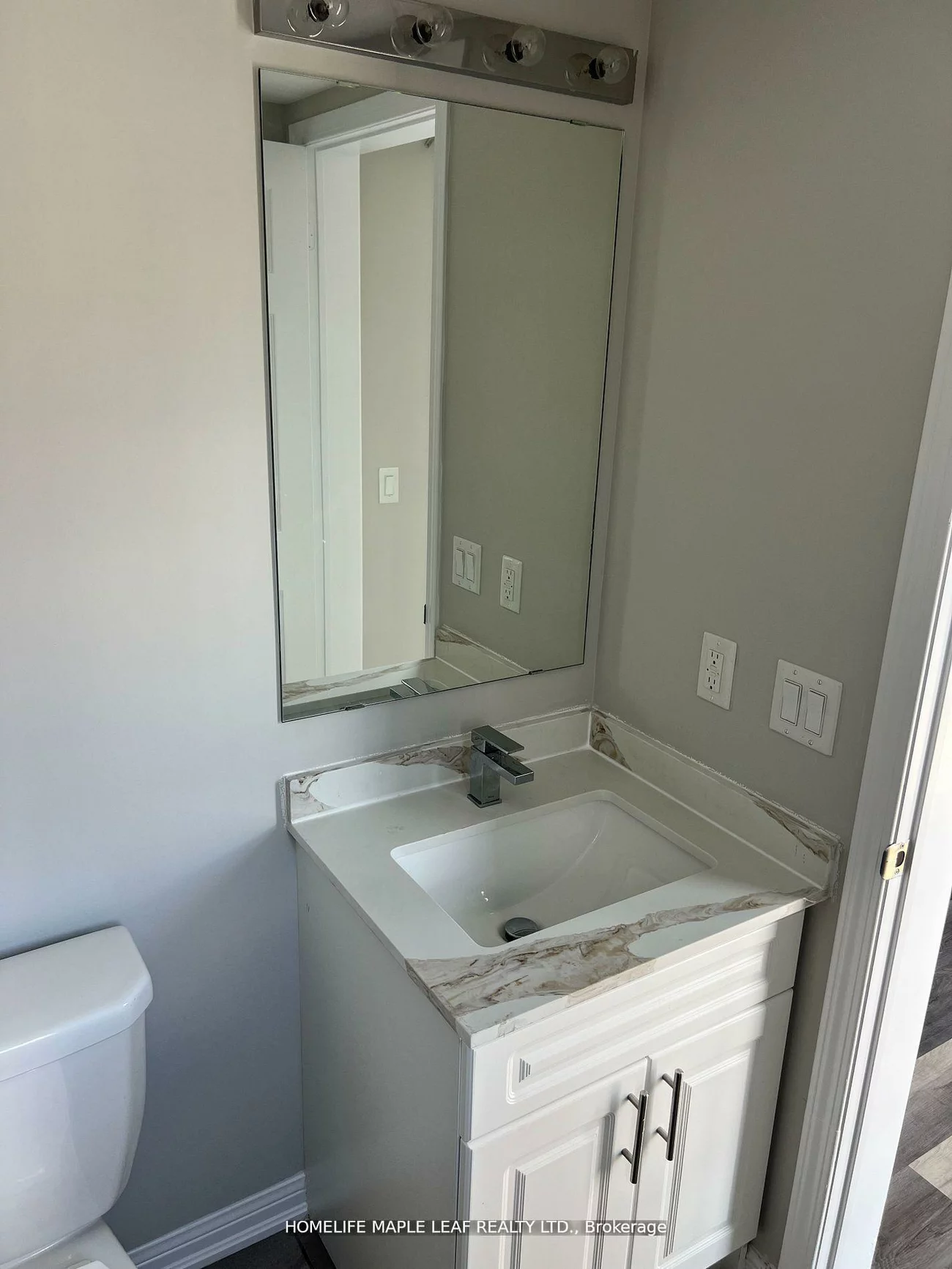 1, Beckenrose, Bram West, Brampton