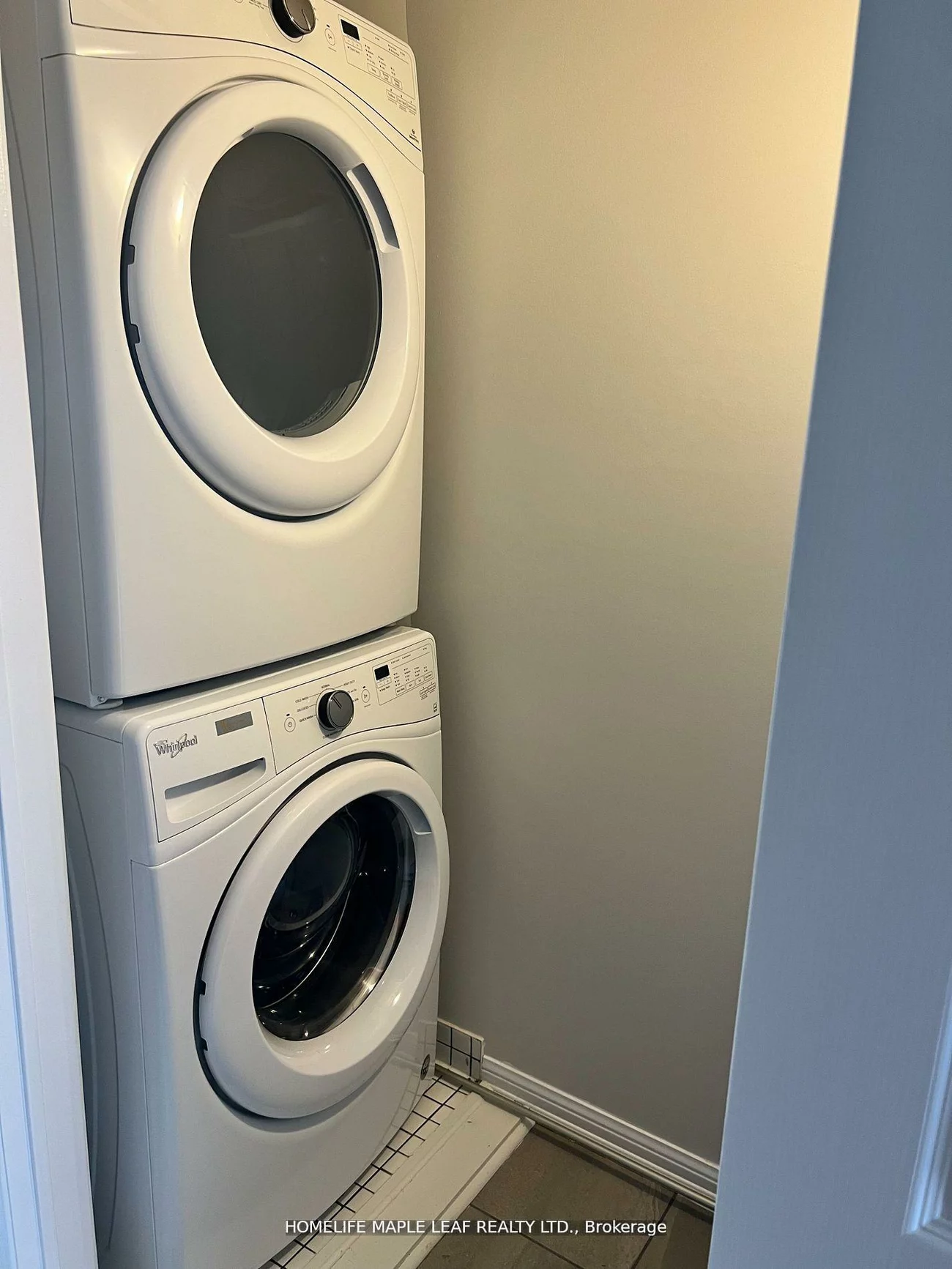 1, Beckenrose, Bram West, Brampton