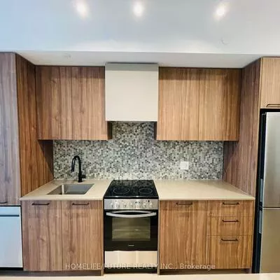 10, Lagerfeld, Northwest Brampton, Brampton