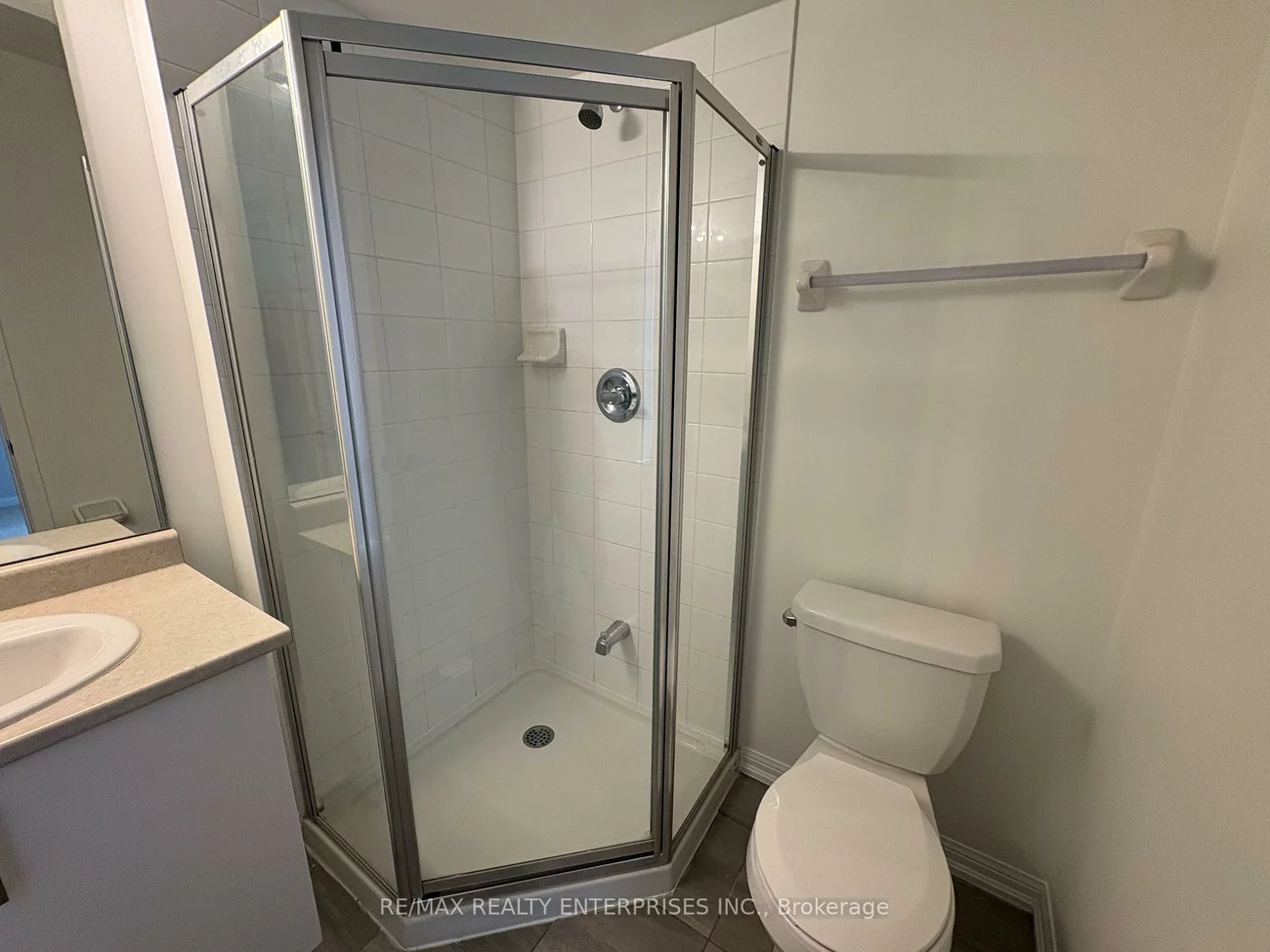 1, Beckenrose, Brampton West, Brampton