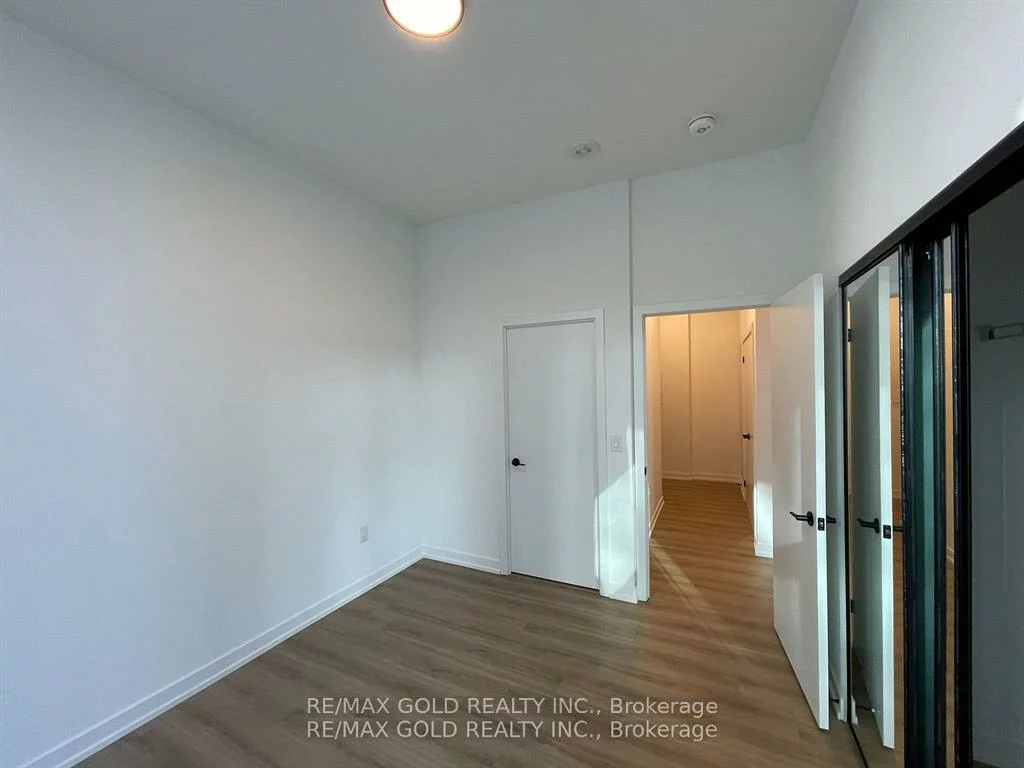 10, Lagerfeld, Northwest Brampton, Brampton