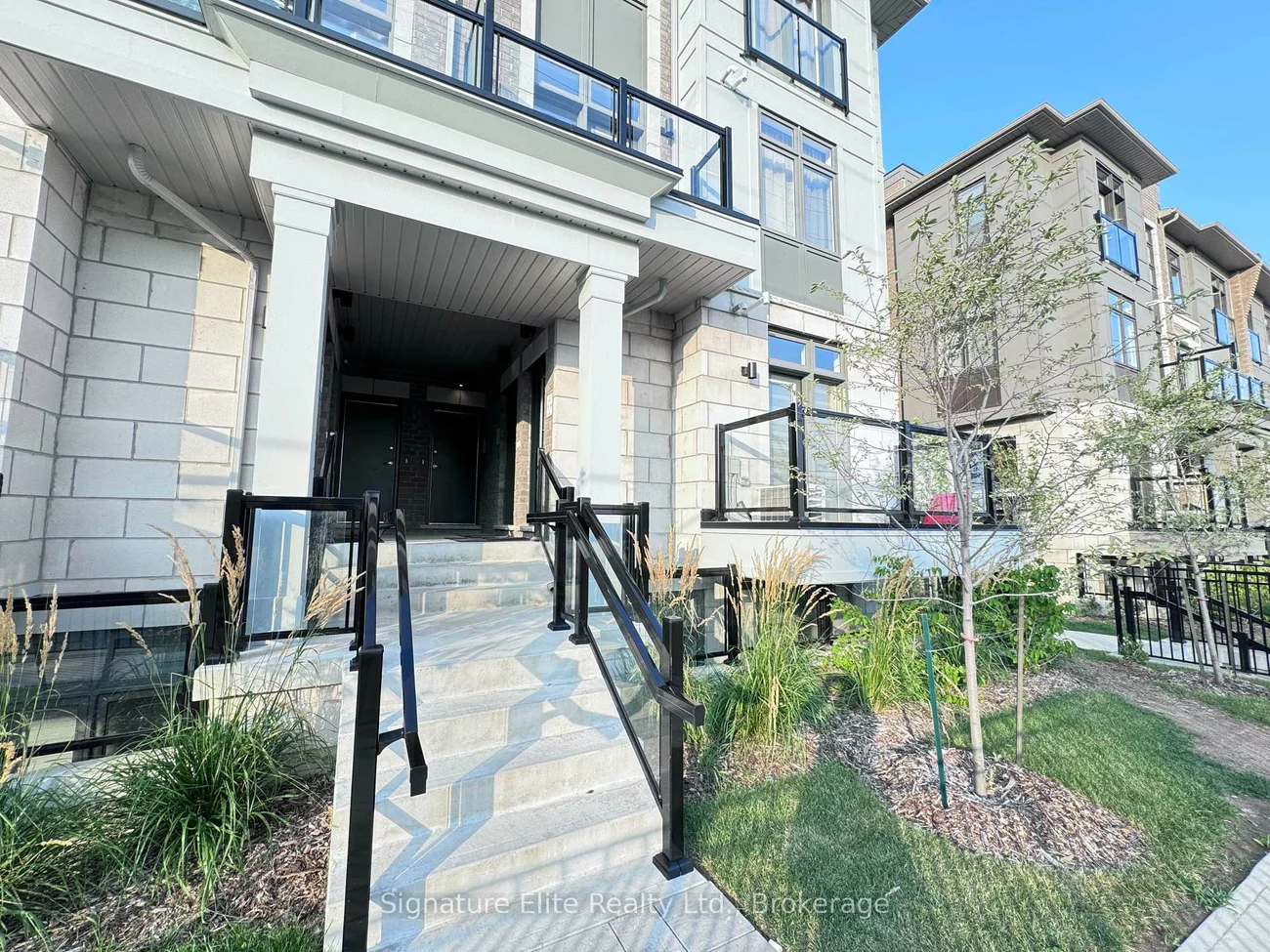 20, Halliford, Goreway Drive Corridor, Brampton