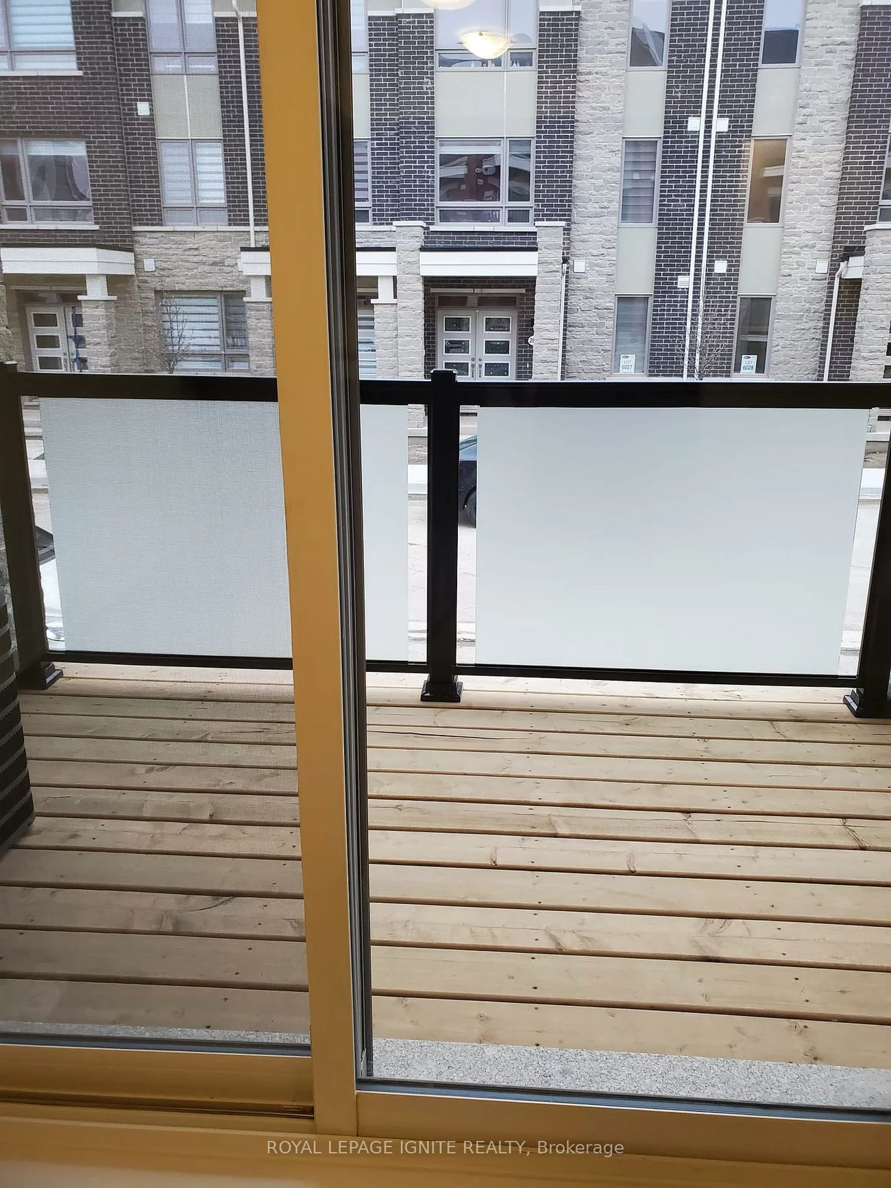 250, Lagerfeld, Northwest Brampton, Brampton