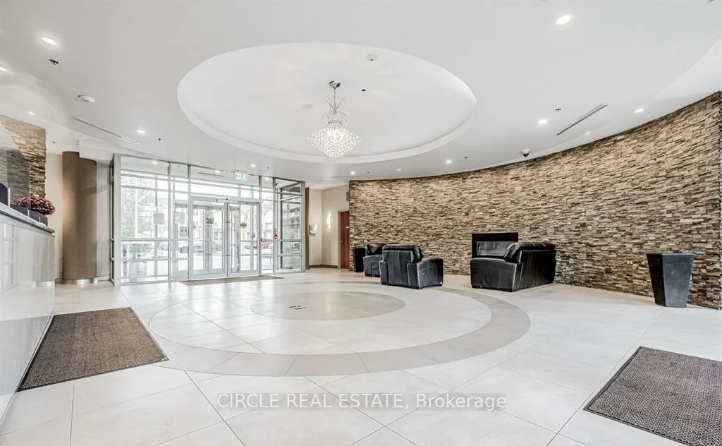 215, Queen, Queen Street Corridor, Brampton