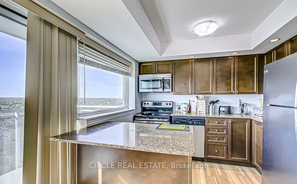 215, Queen, Queen Street Corridor, Brampton